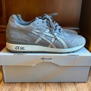ASICS Ontisuka Tiger